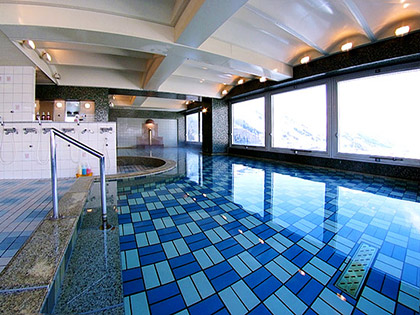 内風呂「五色湯」